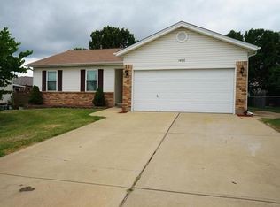 1400 Apple Hollow Dr, Arnold, MO 63010