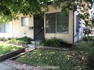 609 C St APT 5, Modesto, CA 95354