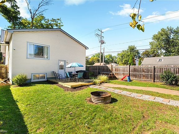 5th image of 1079 Pitkin Ave