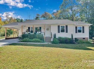 2947 Heavners Farm Ct, Lincolnton, NC 28092