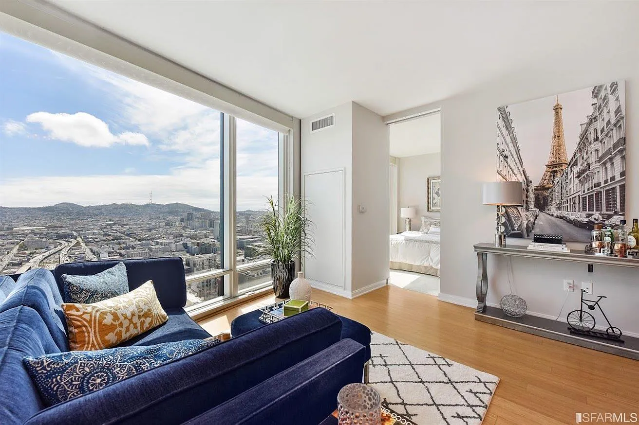 1 bed, 1.0 bath, 605 sqft, $5,200 — Photo 1