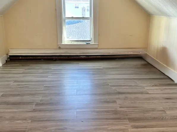 23 Ralph St #3, Lowell, MA 01851