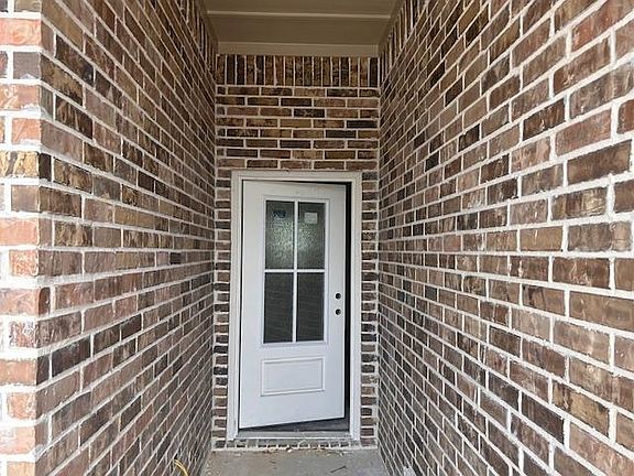 2nd image of 9204 Riggs