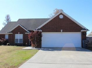 401 Charleston Cv, Jonesboro, AR 72404