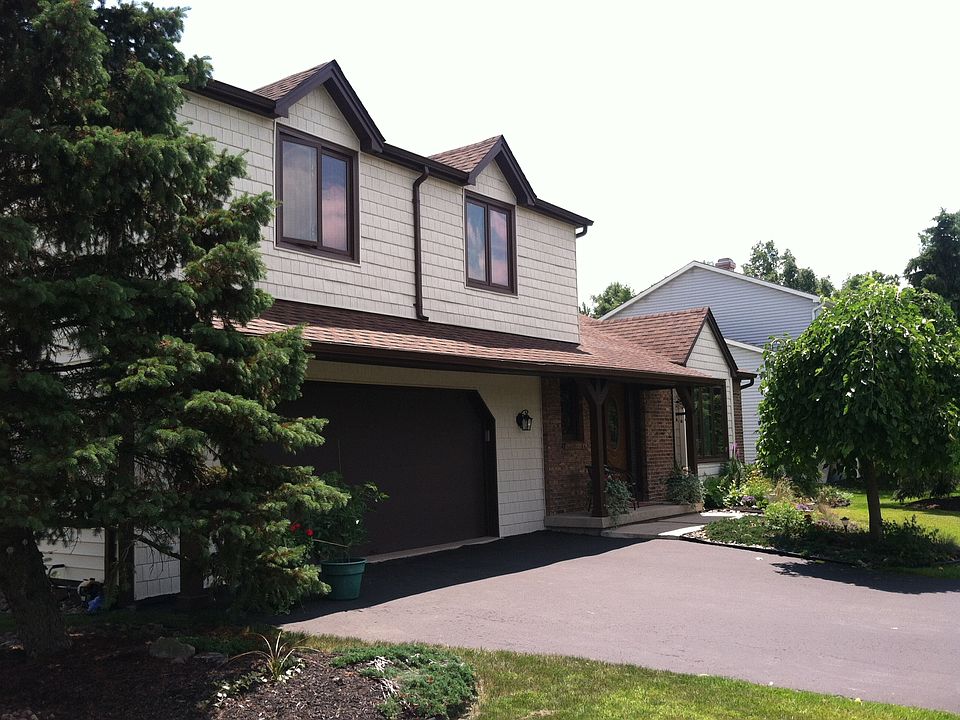 1st image of 15 Whispering Ct