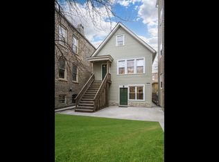 2052 W Coulter St #2, Chicago, IL 60608