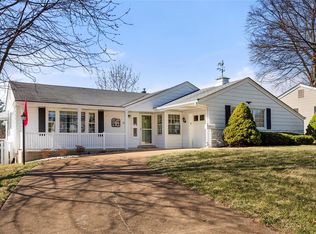 115 Timbercrest Rd, Saint Louis, MO 63122