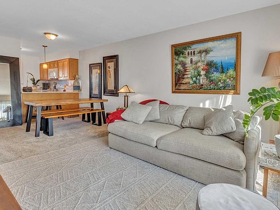 5th image of 900 Southampton Road #99