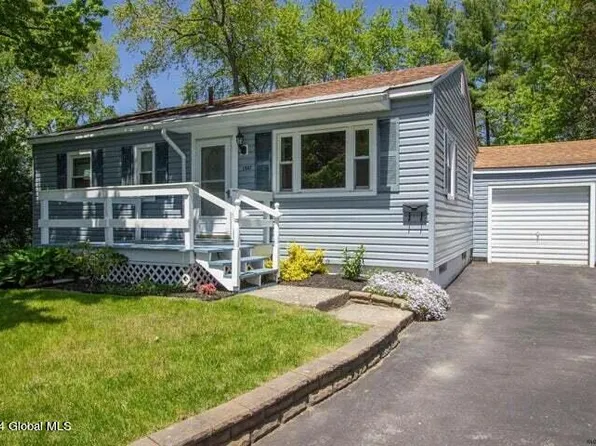 1547 Unadilla Street, Schenectady, NY 12308