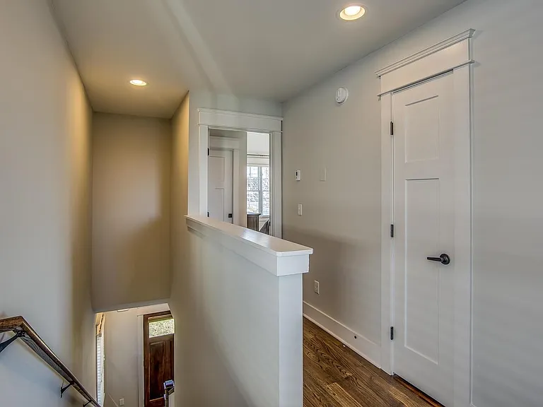 620 Chesterfield Way — Photo 8