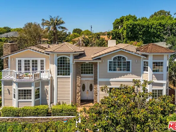 2261 Bagley Ave, Los Angeles, CA 90034