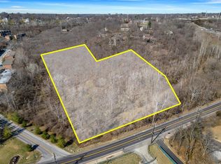 2009 Marshall Rd, Saint Louis, MO 63122