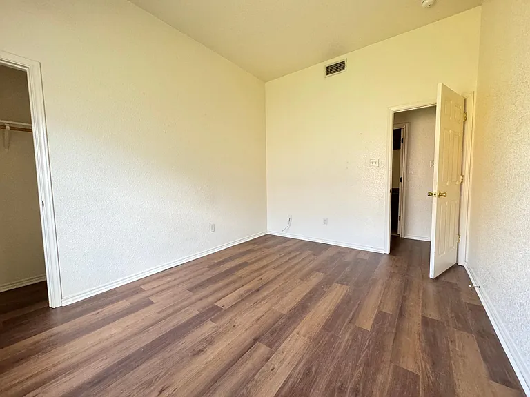 4203 Alleeta Dr #A — Photo 11