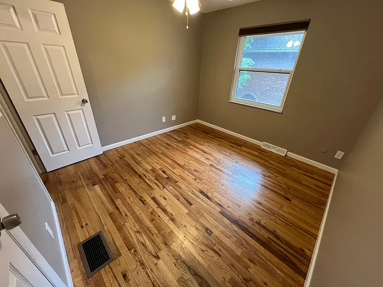 1750 Willoway Cir S — Photo 19