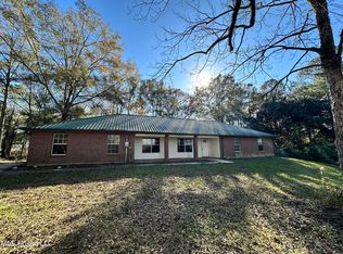 4 Eliza Dr, Carriere, MS 39426