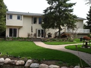 3729 Denmark Ct W, Eagan, MN 55123