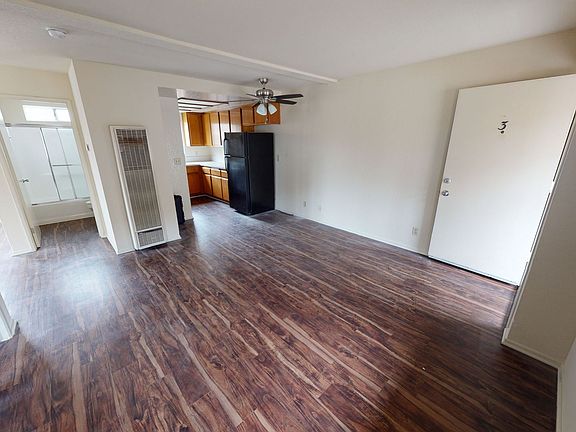 2nd image of 604 Venice Way #6