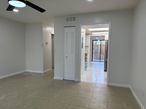 3rd image of 6339 Holcomb Way #D