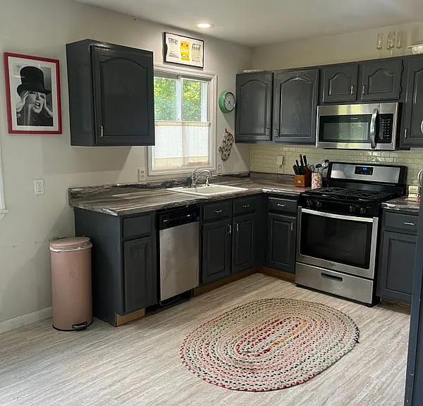 8 Penny Ln — Photo 10