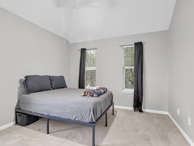 3002 E Lake Falls Cir — Photo 43