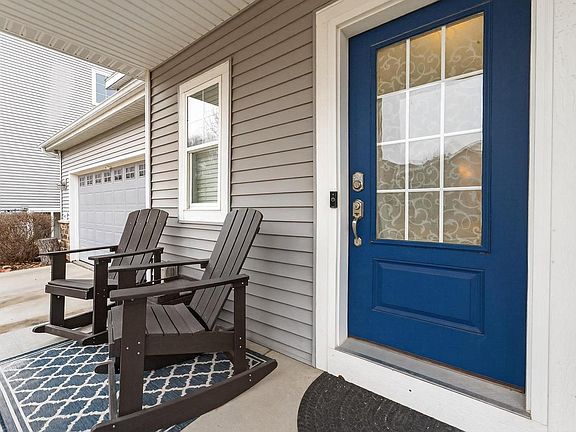 2nd image of 4413 Yukon Way