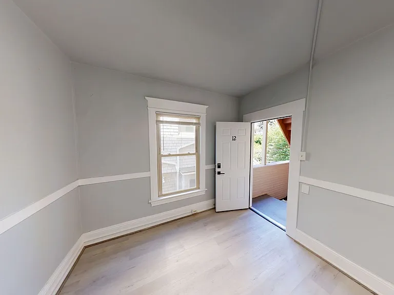 East Union Apartments | Updated Homes Steps from Pike/Pine — Photo 5