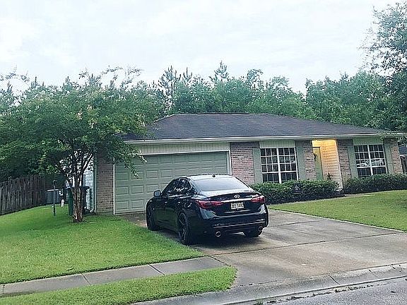 Large, 3M tinted windows