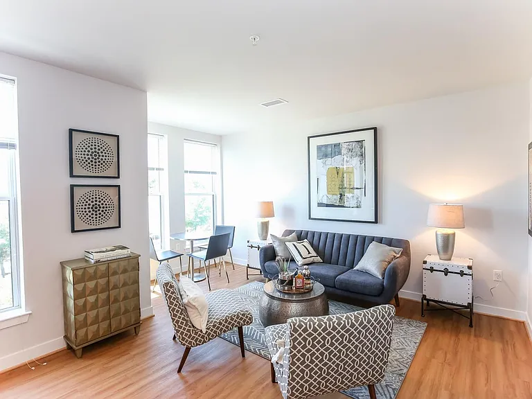 1600 Pennsylvania Ave SE Apartments — Photo 6