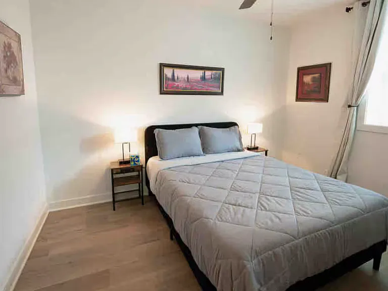 418 Moseley Dr — Photo 34