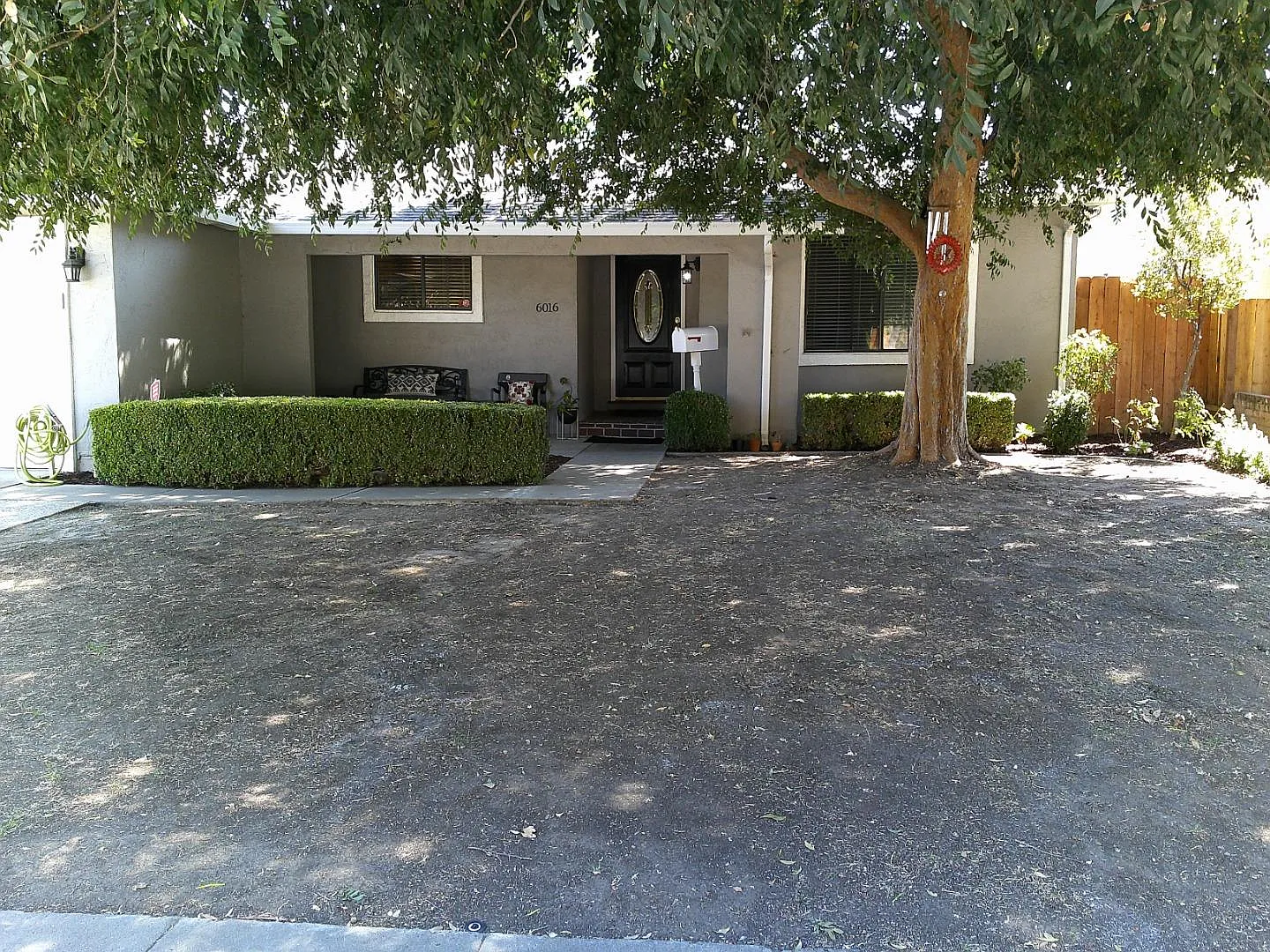 6016 Susan Ct photo 1