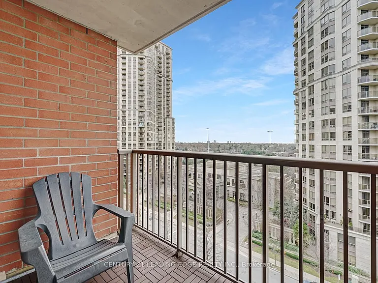 55 Harrison Garden Blvd #905 — Photo 17