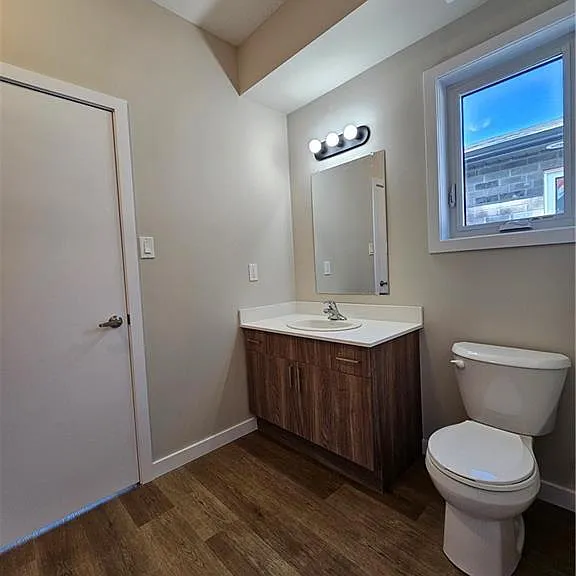 721 Dolph St N #2 — Photo 12
