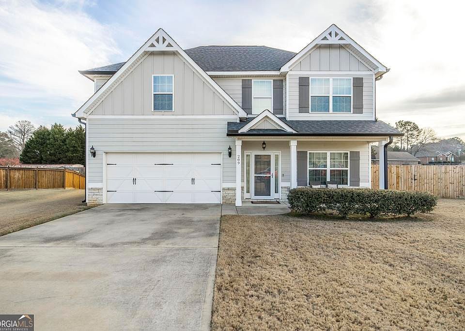 1st image of 209 Adirondac Way