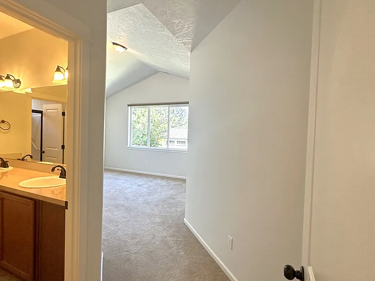 63351 Lamoine Ln — Photo 13