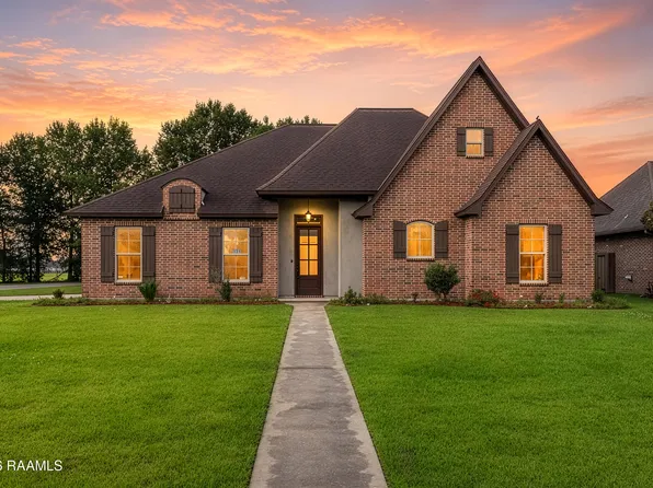 131 Ridge Run Ln, Carencro, LA 70520