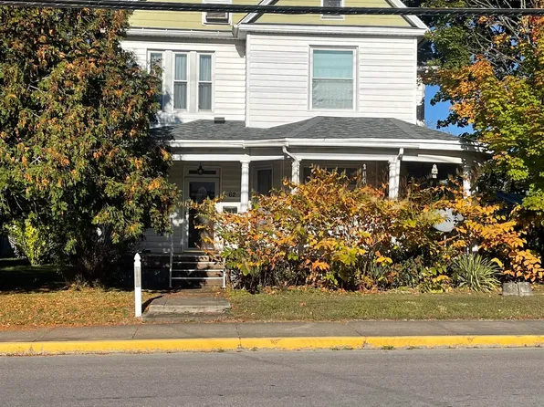 62 S Florida St, Buckhannon, WV 26201