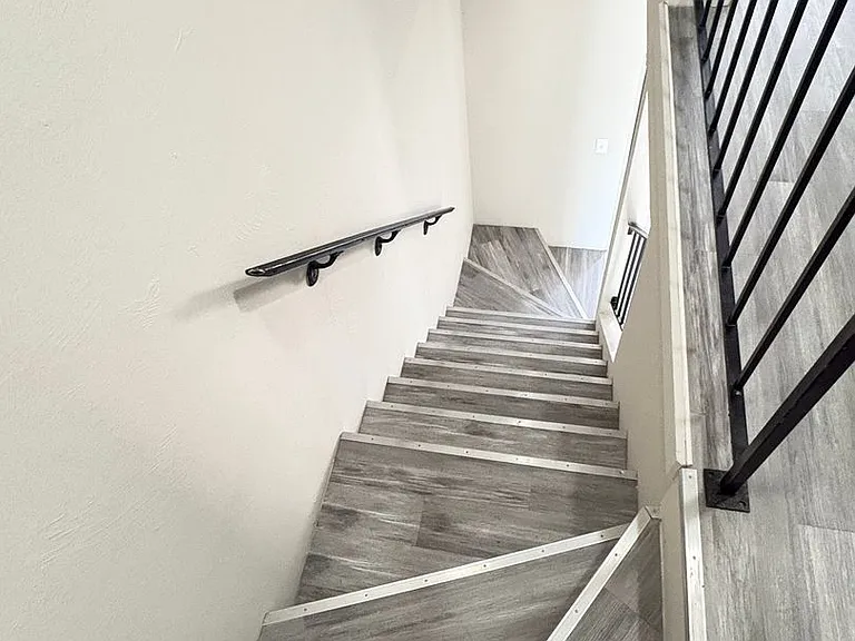 1123 SW 48th Ter #104 — Photo 7