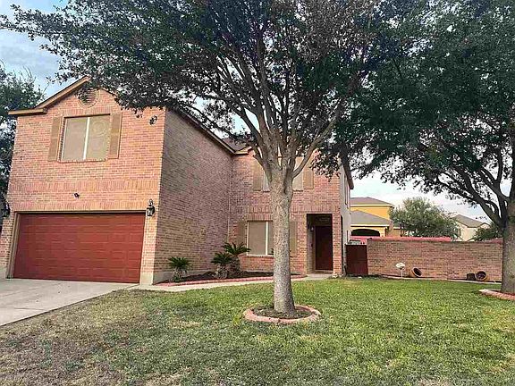 3rd image of 3019 Calle Piedra Ln