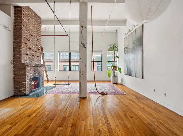 50 Bridge St APT 617, Brooklyn, NY 11201