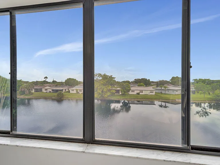 9485 N Belfort Cir #308 — Photo 35