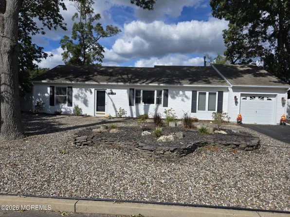 1934 Birchbark Place, Toms River, NJ 08753