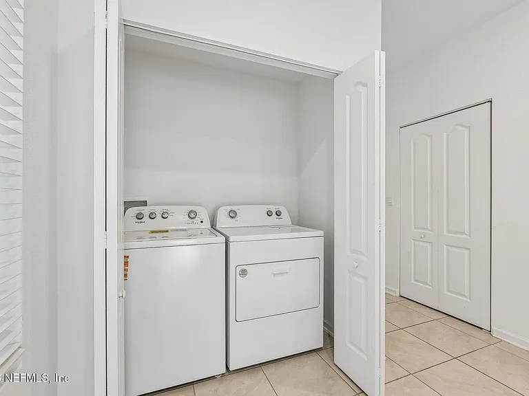 61 Playa De Luna Ln — Photo 16