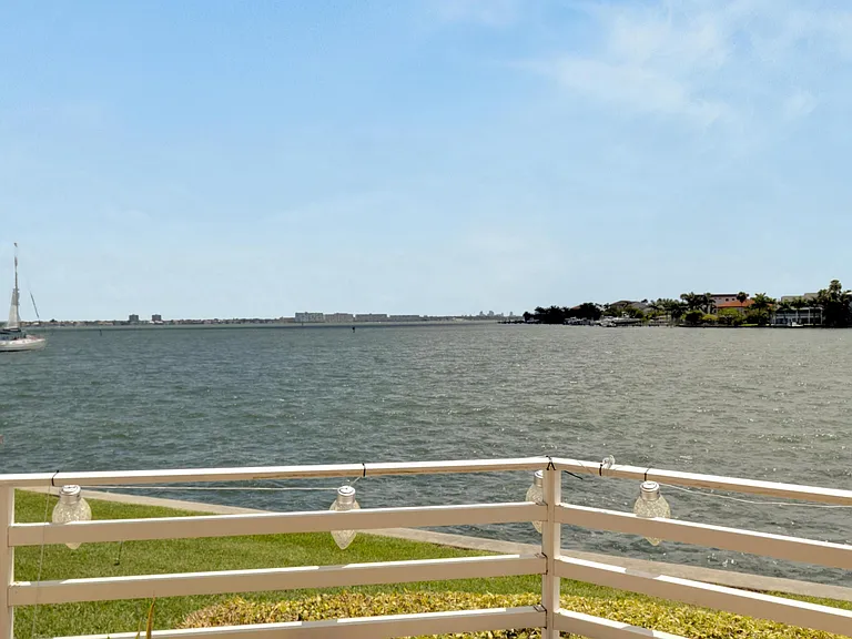 4629 Mirabella Ct — Photo 6