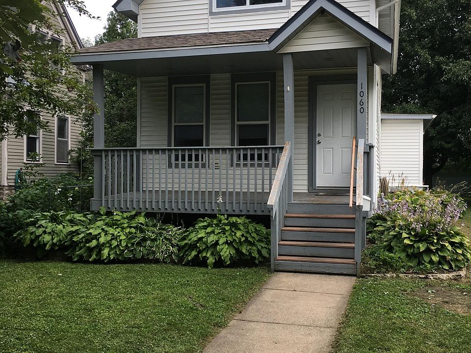 1st image of 1060 24th Ave SE