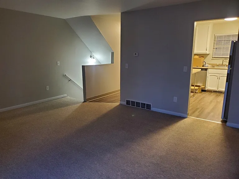 3800 Burton St SE — Photo 17