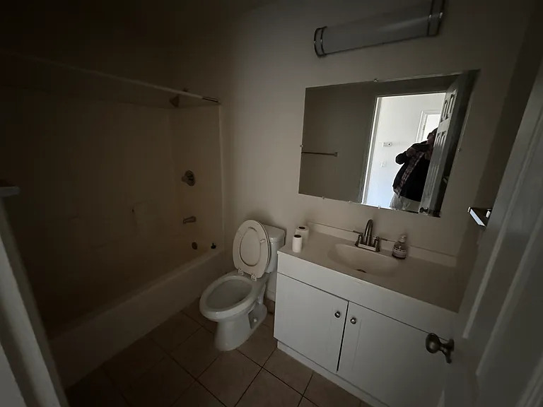 203 Lualan Ln #D — Photo 2