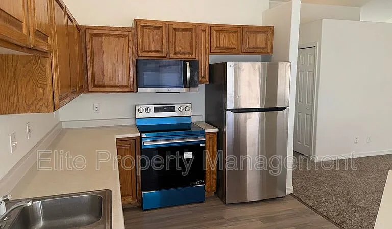 161 S Stardust Cir — Photo 12