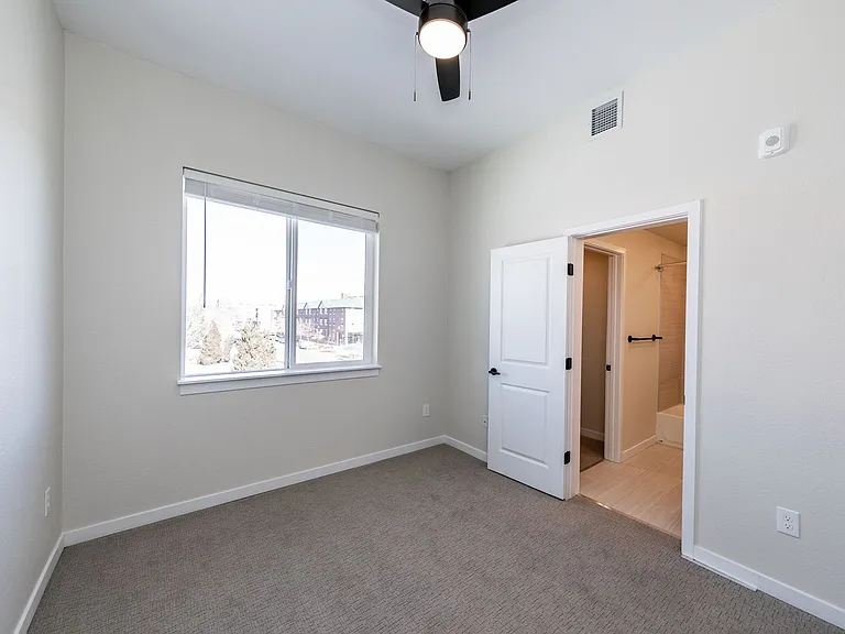 810 S Weber St — Photo 74