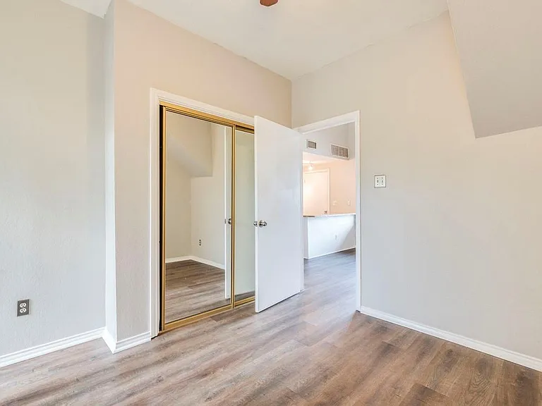 601 Nelray Blvd #13 — Photo 12
