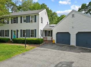 9 Solitaire Dr, Haverhill, MA 01830